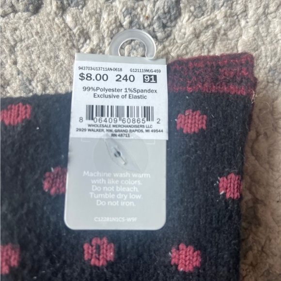 simple pleasures panda super plush crew fuzzy socks - Picture 5 of 5